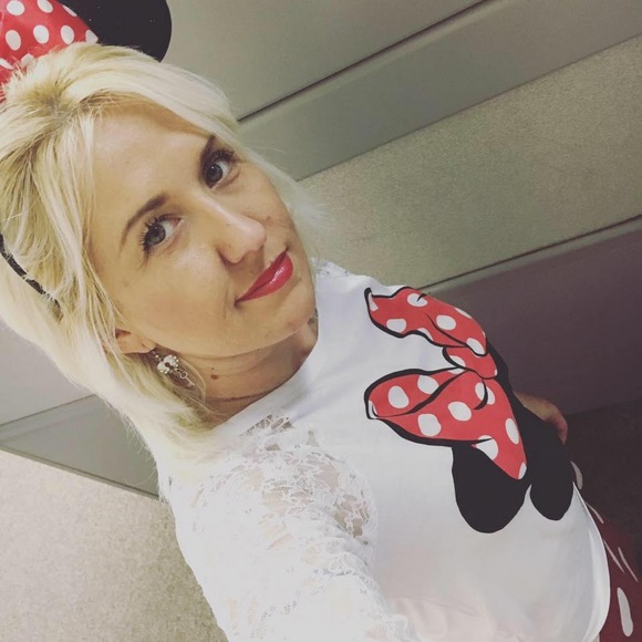 Meet your Posher, Kristy - Picture 1 of 1